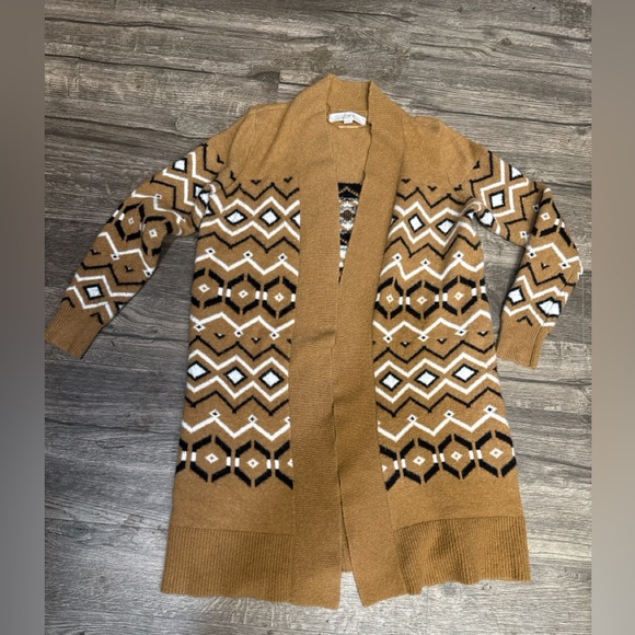 LOFT Camel and White Geometric Open-Front Cardigan - Picture 2 of 6